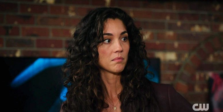 Kaylah Zander as Jessica - Wild Cards 306