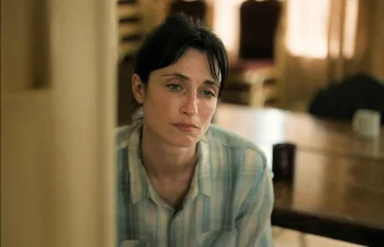 Natasha O'Keeffe as Jen - Whitetail