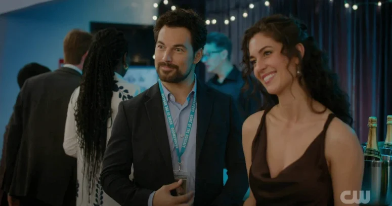 Cole (Giacomo Gianniotti) and Jessica (Kaylah Zander) - Wild Cards 309