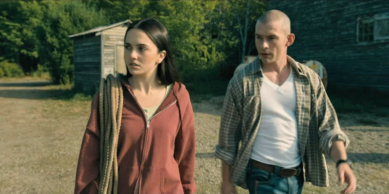Julie (Hannah Cheramy) and Randall (A J Simmons) - From 403