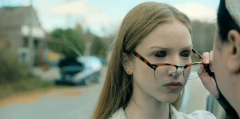 Sophia (Julia Doyle) turns her eyes black as she reveals herself to Clara - From 409