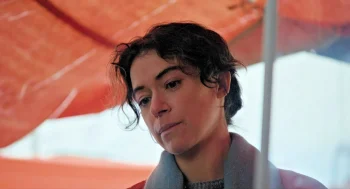 Liz (Tatiana Maslany) - Keeper