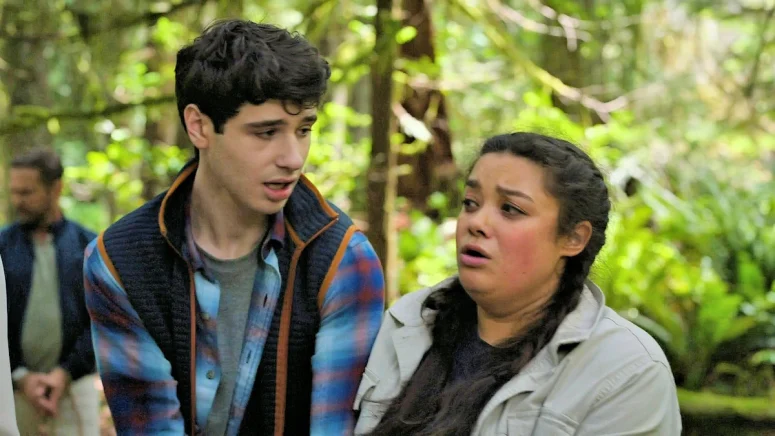 Jana Morrison as Mayette and Oscar Chark as Ethan - Private Eyes West Coast 102