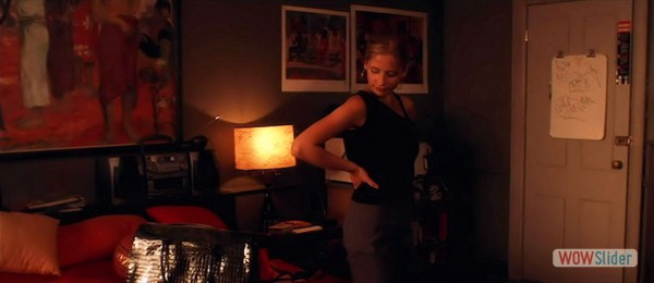 sarah michelle gellar in Harvard Man-6