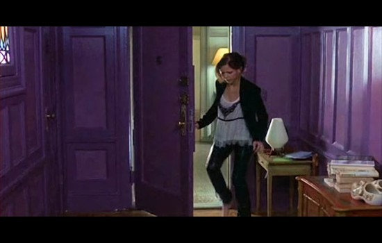 Sarah Michelle Gellar in Suburban Girl 6