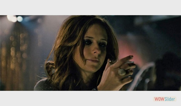 Sarah Michelle Gellar in The Air I Breathe-4