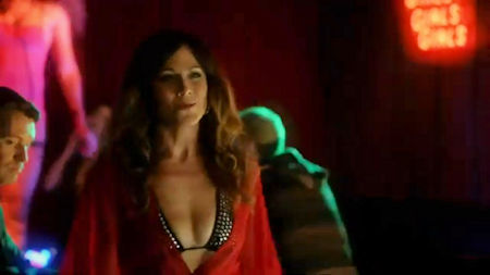 Nikki DeLoach - Ringer