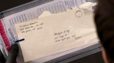 Envelope addressed to Bridget Kelly in Rock Springs, Wyoming. Return address belongs to Siobhan, but the suite number is incorrect.